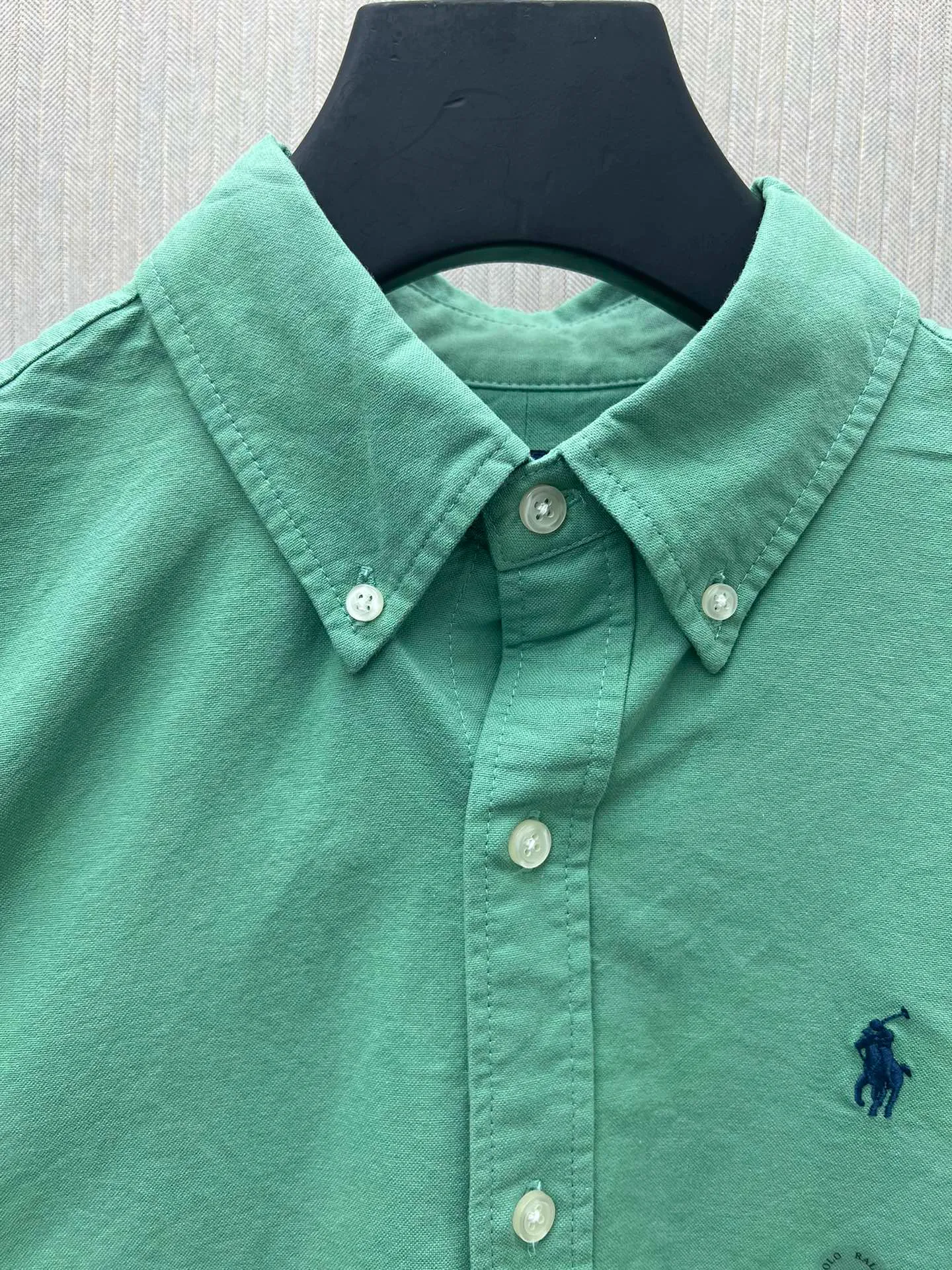 P430 Polo 25ss new solid color logo embroidered buttoned long-sleeved shirt men's high version code number: XS.S.M.L.XL.